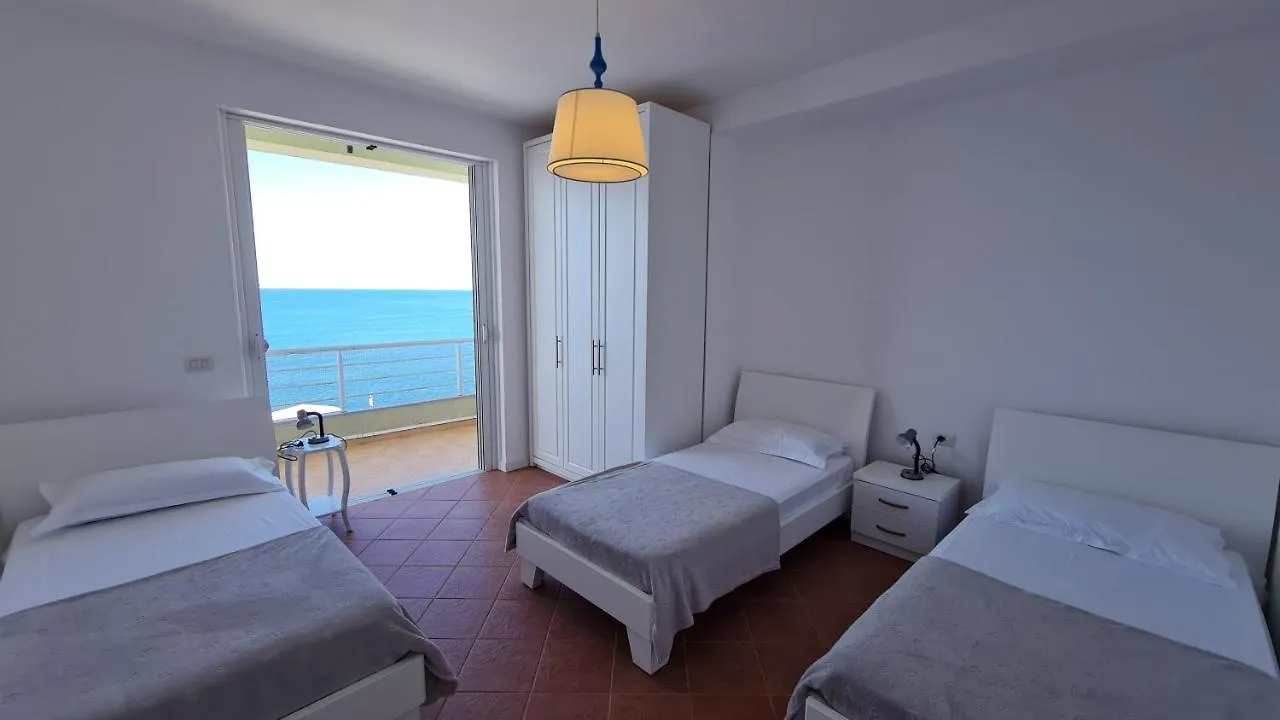 Sarande Barracuda View Apartment